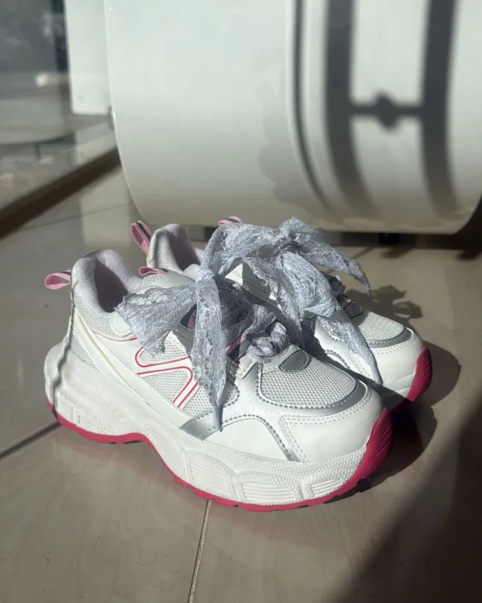 Tenis Lily 