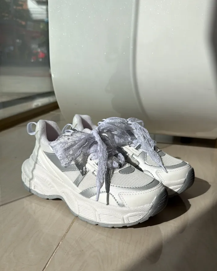 Tenis Lily  2