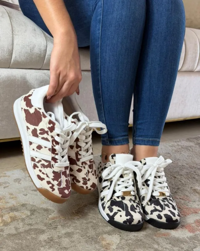 Tenis Savanna Cow