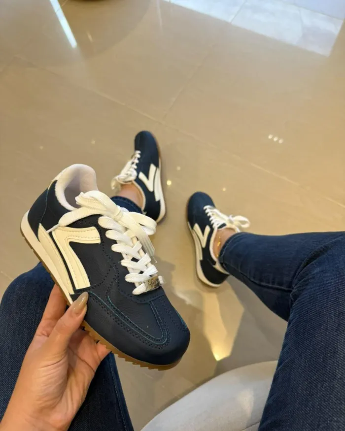 Tenis zoi
